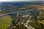 Most přes Lochkovské údolí.jpg